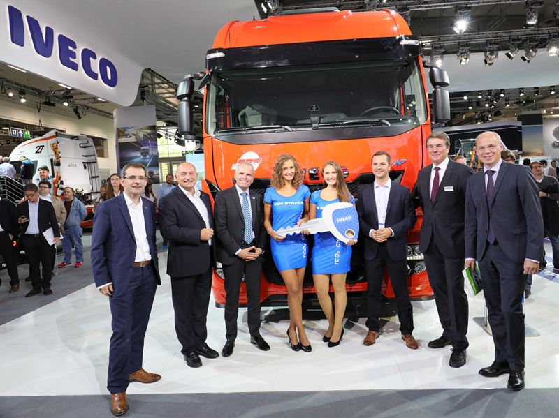 Iveco inizia la consegna di 20 camion a GNL, in Germania