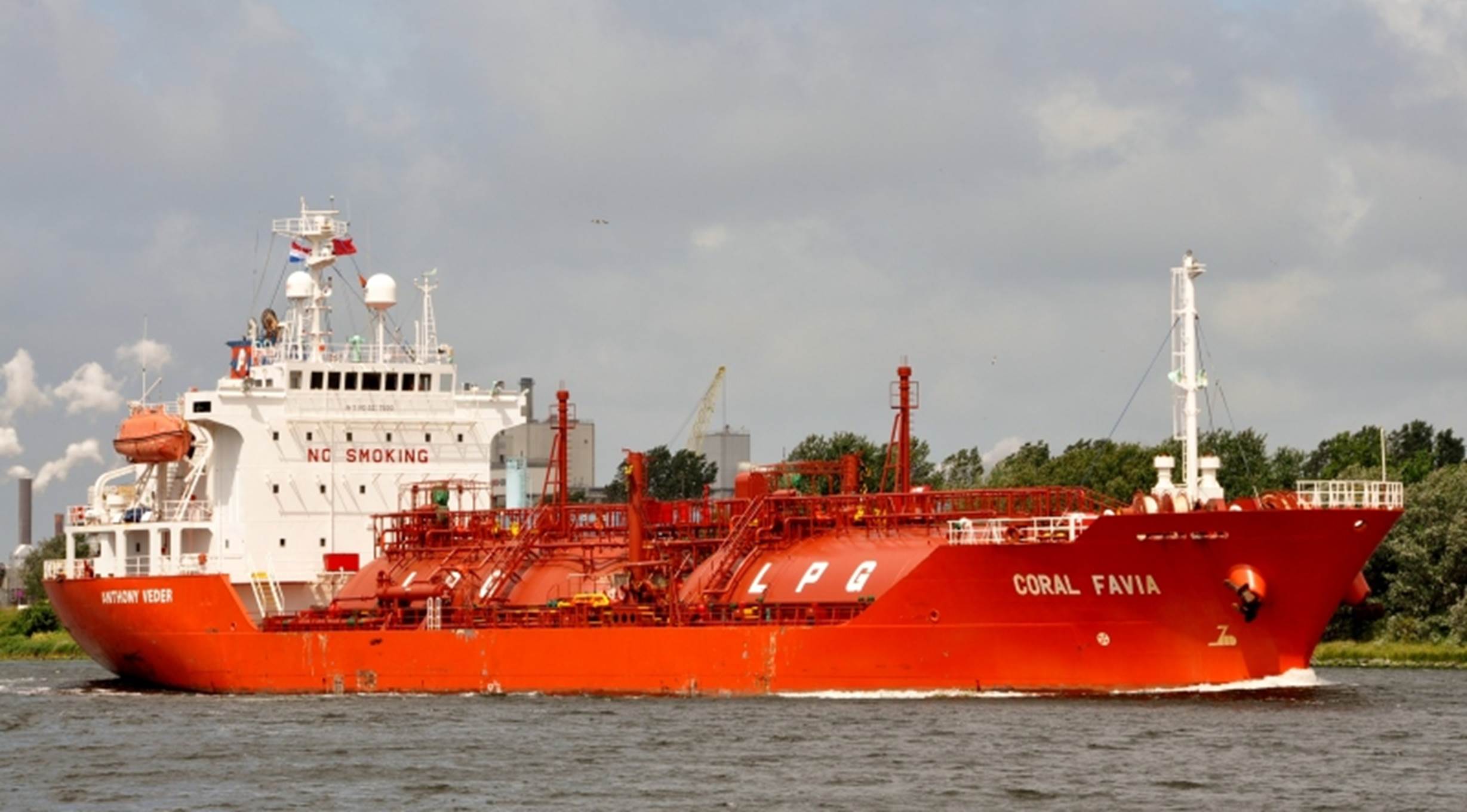 Anthony Veder acquisition confirms LNG fuelled carriers market increasing