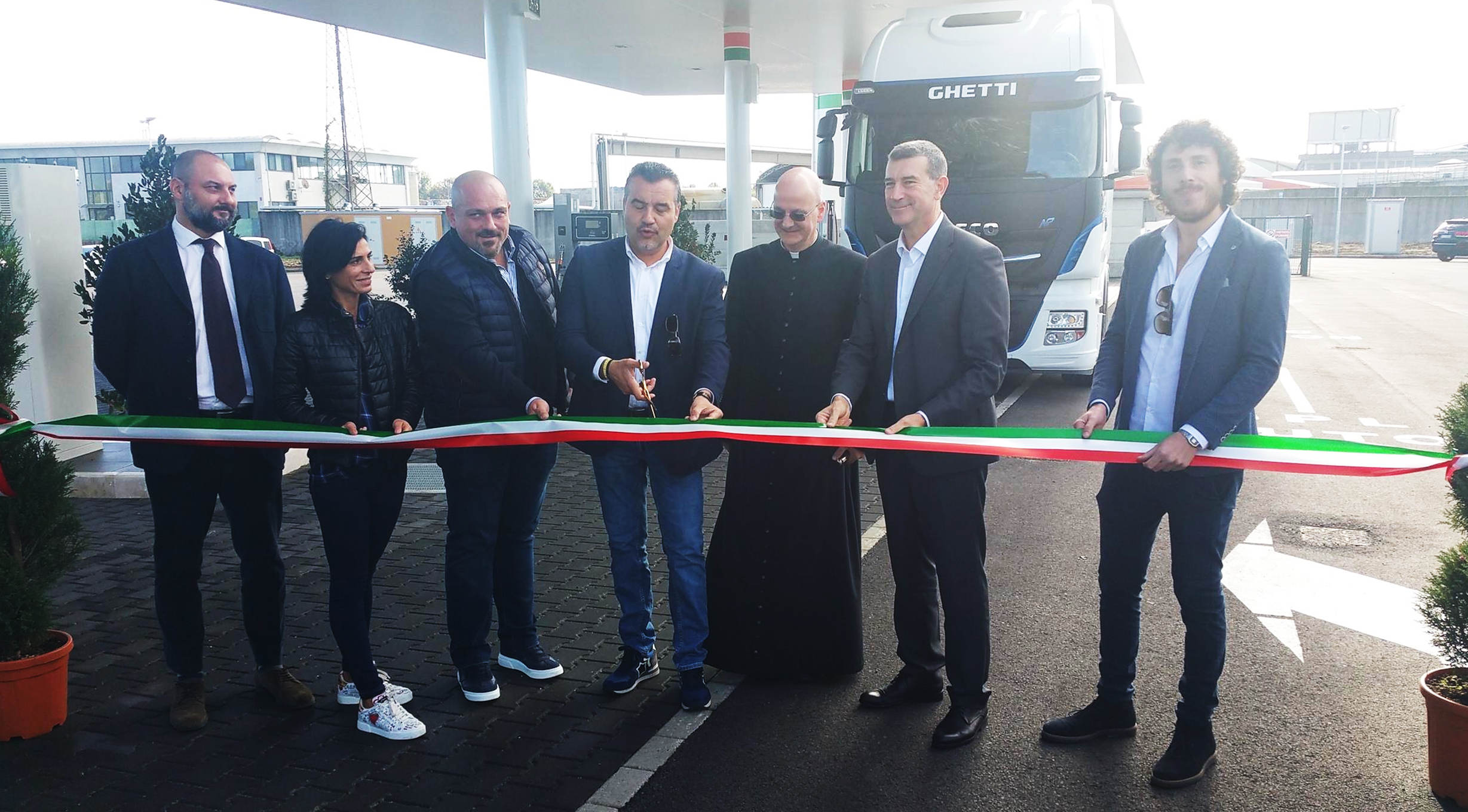 New LNG filling station in Porcari (Tuscany, ITALY)