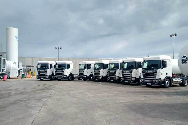 11 Scania LNG tractors for Ham Spain road tank